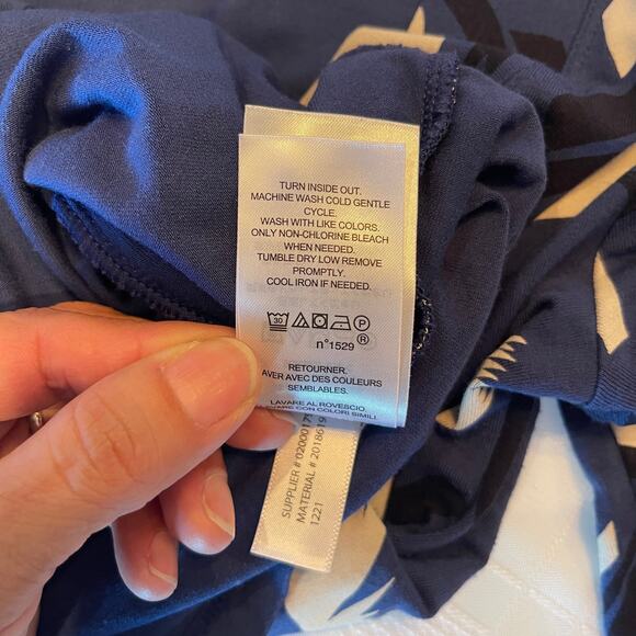 Ralph Lauren Black Label Geometric Print Faux Wrap Viscose Top S/P - Picture 9 of 9